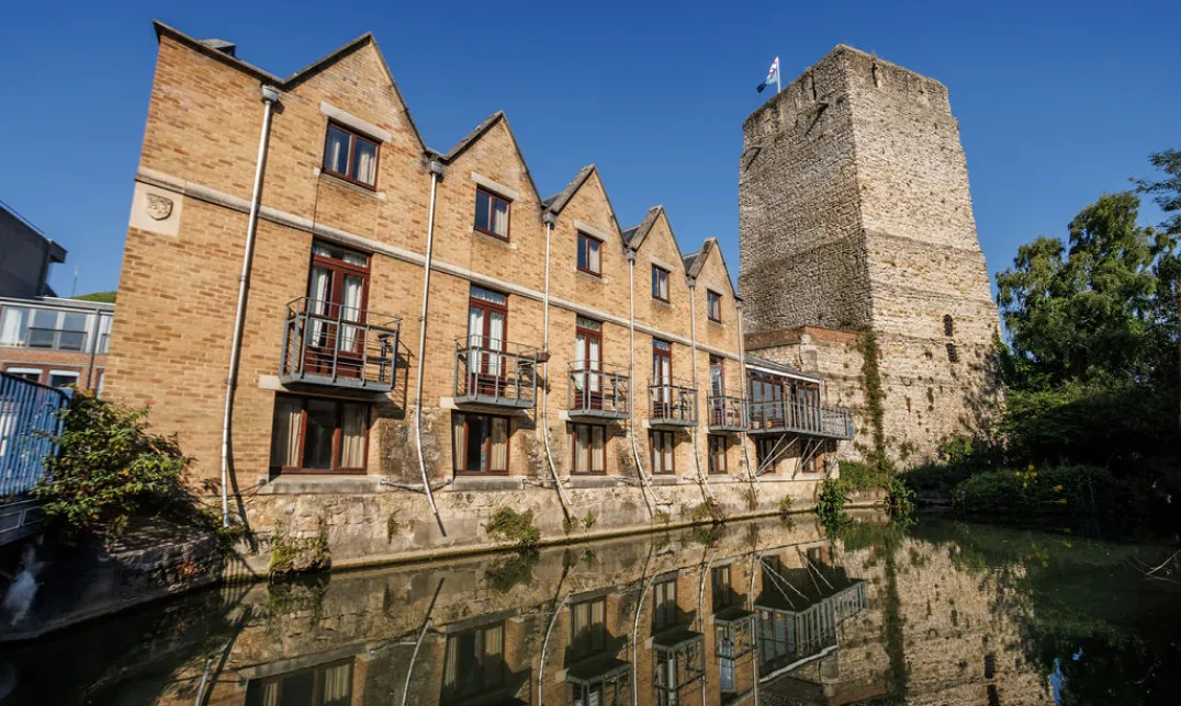 experience-oxford-lifestyle-stay-in-oxford-accom